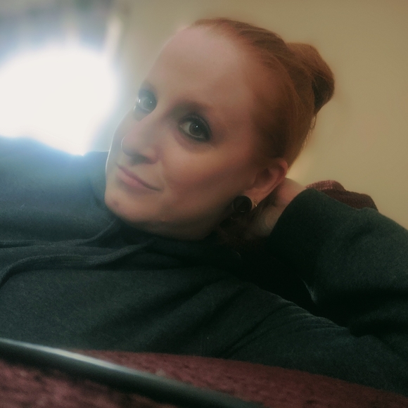 Meet your Posher, Sara - Picture 7 of 7